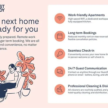 Modern Family Next To The Eiffel Tower